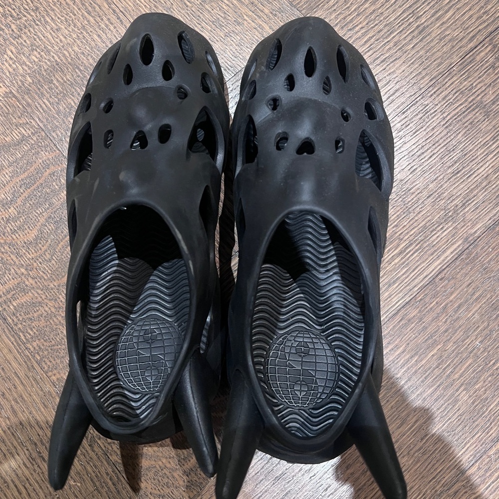 Black Slip-On Clogs